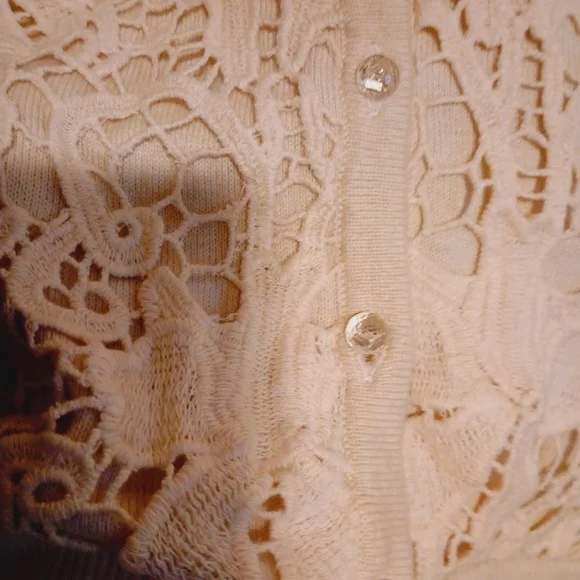 J. Jill Delight In The Details Cream Colored Cardigan Size Medium - Picture 3 of 4